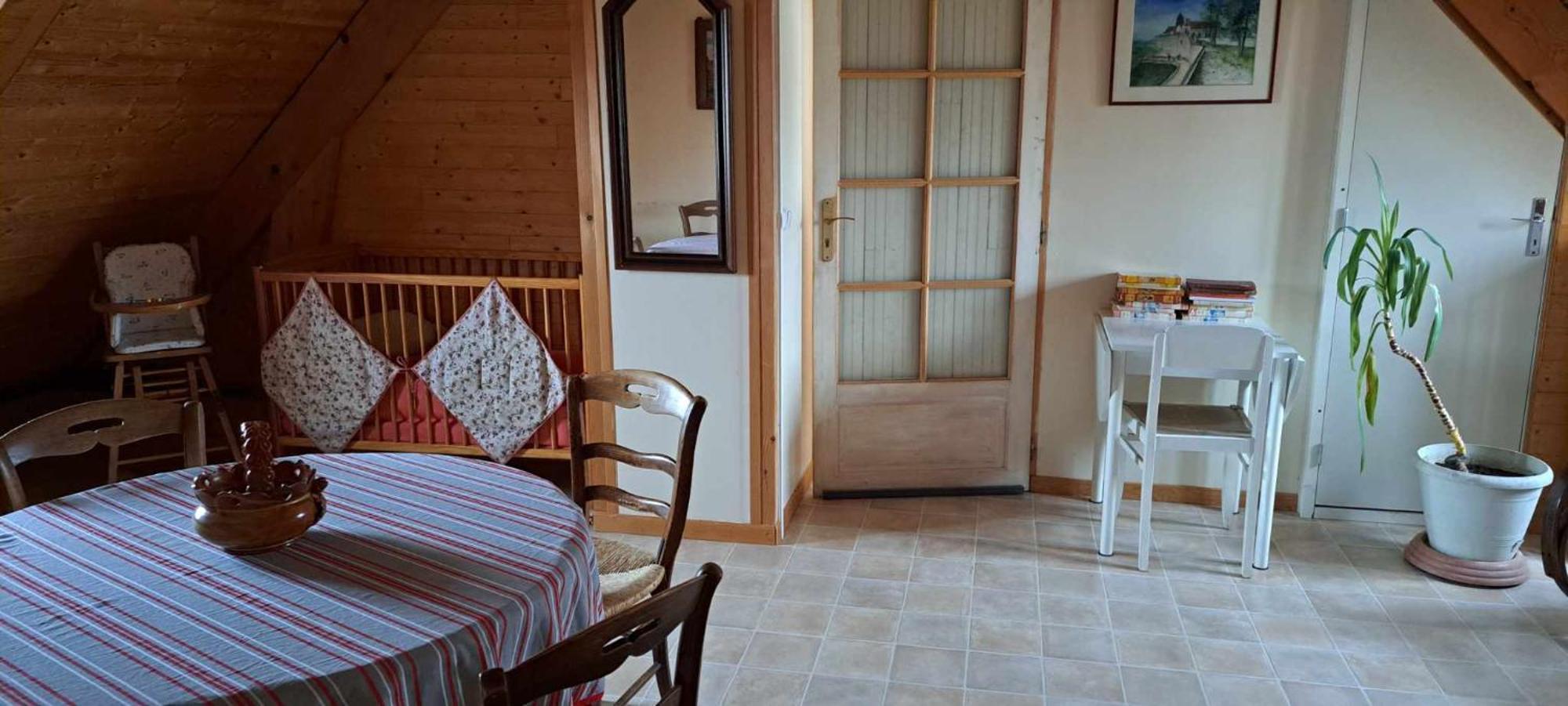 Location A Coucy Le Chateau المظهر الخارجي الصورة